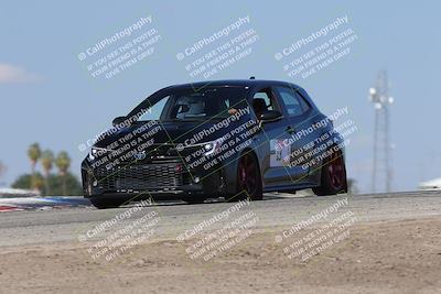 media/Oct-04-2025-OnGrid (Sat) [[44bd565ffa]]/Purple Group/Grapevine/